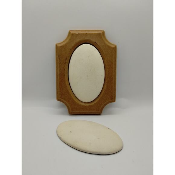 Vintage Carousel Crafts Poly Frame with 2 Polydomes - 7"X5" - Picture 1 of 3